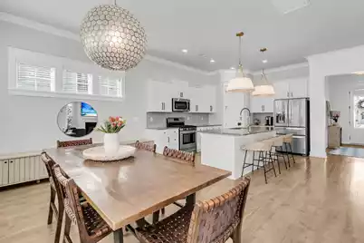 1694 Banning Street, Mount Pleasant, SC 29466 - Photo 13