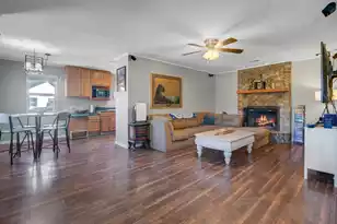 100 John Ct, Summerville, SC 29485 - Photo 5