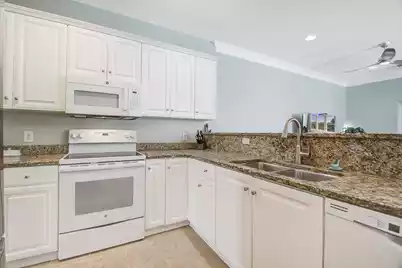 1505 Hopeman Lane, Mount Pleasant, SC 29466 - Photo 13