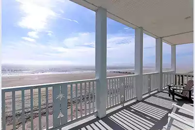 1707 Ashley Avenue E #B, Folly Beach, SC 29439 - Photo 3