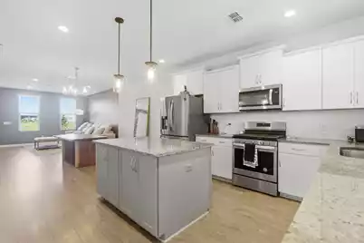 585 Blueway Avenue, Summerville, SC 29486 - Photo 19