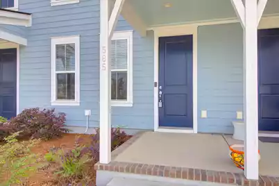 585 Blueway Avenue, Summerville, SC 29486 - Photo 3