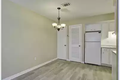 2494 Etiwan Avenue #J7, Charleston, SC 29414 - Photo 7