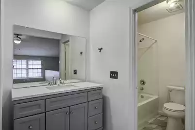 2494 Etiwan Avenue #J7, Charleston, SC 29414 - Photo 15