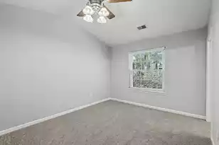 8059 Shadow Oak Dr, North Charleston, SC 29406 - Photo 9