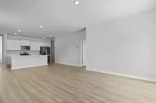 180 Broadstone Dr, Summerville, SC 29486 - Photo 23