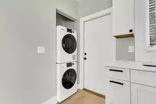 40 Nunan St, Charleston, SC 29403 - Photo 7