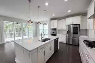 1557 Fort Palmetto Cir, Mount Pleasant, SC 29466 - Photo 9