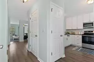 504 Parkdale Dr, Charleston, SC 29414 - Photo 9