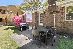 810 McCants Dr, Mount Pleasant, SC 29464 - Photo 43