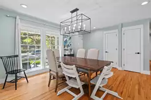 810 McCants Dr, Mount Pleasant, SC 29464 - Photo 5