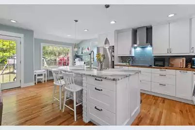 810 McCants Drive, Mount Pleasant, SC 29464 - Photo 13