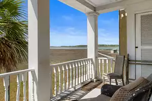 1024 Ashley Ave W, Folly Beach, SC 29439 - Photo 35