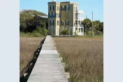 1024 Ashley Avenue W, Folly Beach, SC 29439 - Photo 3