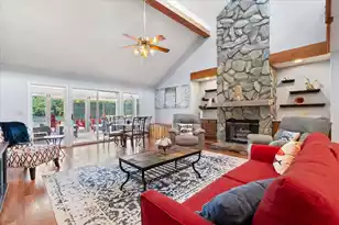 1174 Gin Pond Dr, Summerton, SC 29148 - Photo 3