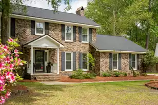 110 Buckingham Ave, Summerville, SC 29485 - Photo 5