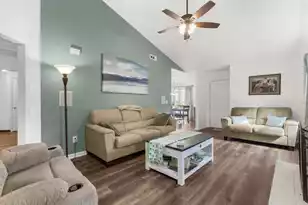 121 Mill Pond Ct, Summerville, SC 29485 - Photo 3