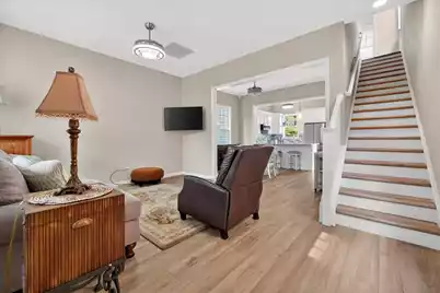 121 Hyacinth Street, Summerville, SC 29483 - Photo 7