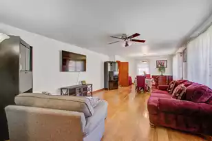 1925 Belgrade Ave, Charleston, SC 29407 - Photo 7