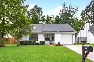 8313 Whitehaven Dr, North Charleston, SC 29420 - Photo 1