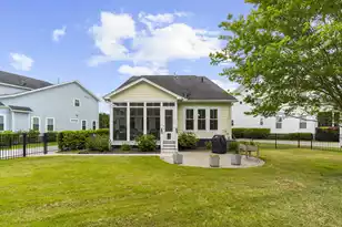 3716 Abercrombie Ct, Mount Pleasant, SC 29466 - Photo 5