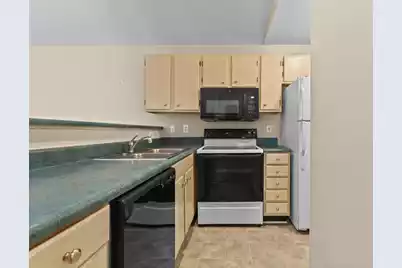 188 Midland Parkway #Apt 212, Summerville, SC 29485 - Photo 9