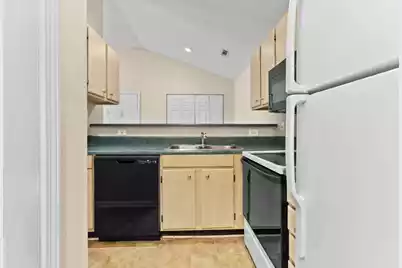 188 Midland Parkway #Apt 212, Summerville, SC 29485 - Photo 9