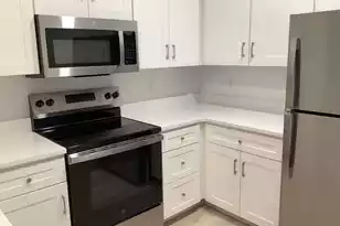 700 Daniel Ellis Dr, Charleston, SC 29412 - Photo 9