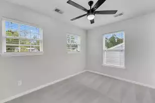 421 Savannah River Dr, Summerville, SC 29485 - Photo 19