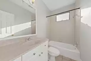 11 Kirkland Ln, Charleston, SC 29401 - Photo 15