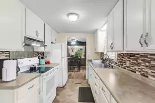 395 Embassy Dr, Summerville, SC 29483 - Photo 15