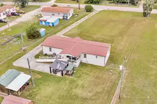 395 Embassy Dr, Summerville, SC 29483 - Photo 43