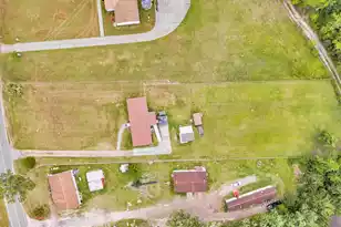 395 Embassy Dr, Summerville, SC 29483 - Photo 45