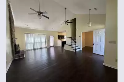 160 Wainwright, Summerville, SC 29485 - Photo 3