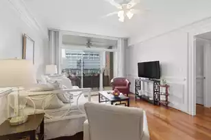 14 Lockwood Dr #3H, Charleston, SC 29401 - Photo 3