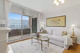 14 Lockwood Dr #9J, Charleston, SC 29401 - Photo 19