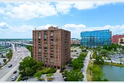 14 Lockwood Drive #Apt 9J, Charleston, SC 29401 - Photo 1