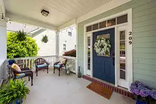 209 Barberry St, Summerville, SC 29483 - Photo 5