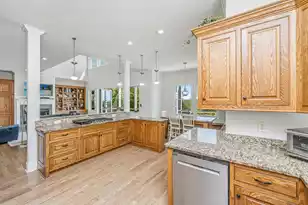 1534 Fiddlers Marsh Dr, Mount Pleasant, SC 29464 - Photo 17