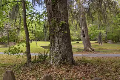 400 Chinquapin Drive, Summerville, SC 29485 - Photo 37