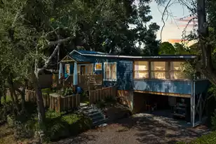212 Hudson Ave E, Folly Beach, SC 29439 - Photo 9