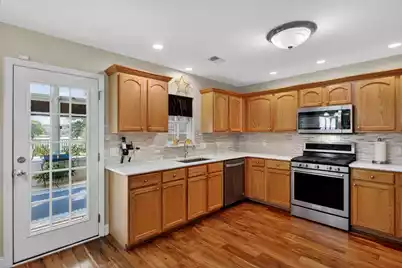 337 Southport Drive, Summerville, SC 29483 - Photo 17