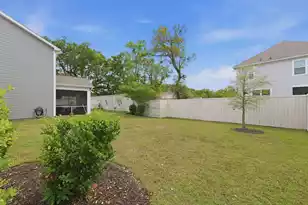 3837 Sawmill Ct, Mount Pleasant, SC 29429 - Photo 45