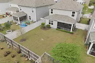 3837 Sawmill Ct, Mount Pleasant, SC 29429 - Photo 11