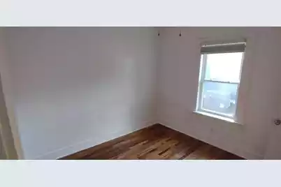 2749 Surrey Drive E, North Charleston, SC 29405 - Photo 7