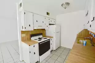 910 Sea Gull Dr, Mount Pleasant, SC 29464 - Photo 7