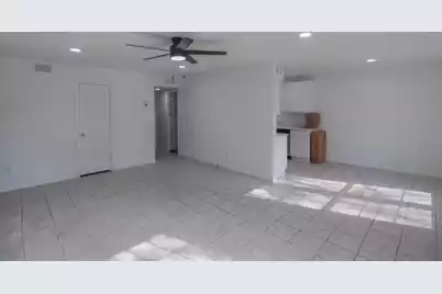 910 Sea Gull Drive #B, Mount Pleasant, SC 29464 - Photo 17