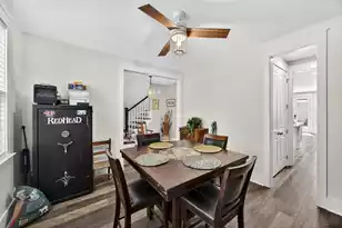 165 Village Ponds Dr, Summerville, SC 29483 - Photo 5