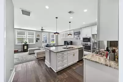 165 Village Ponds Drive, Summerville, SC 29483 - Photo 7