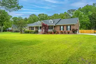 106 Lee St, Summerville, SC 29485 - Photo 9